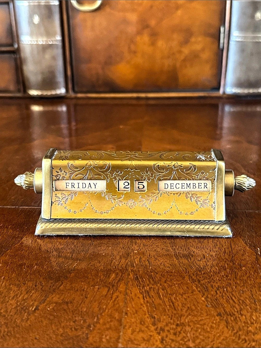 Two's Company Perpetual Desk Calendar Gold Floral